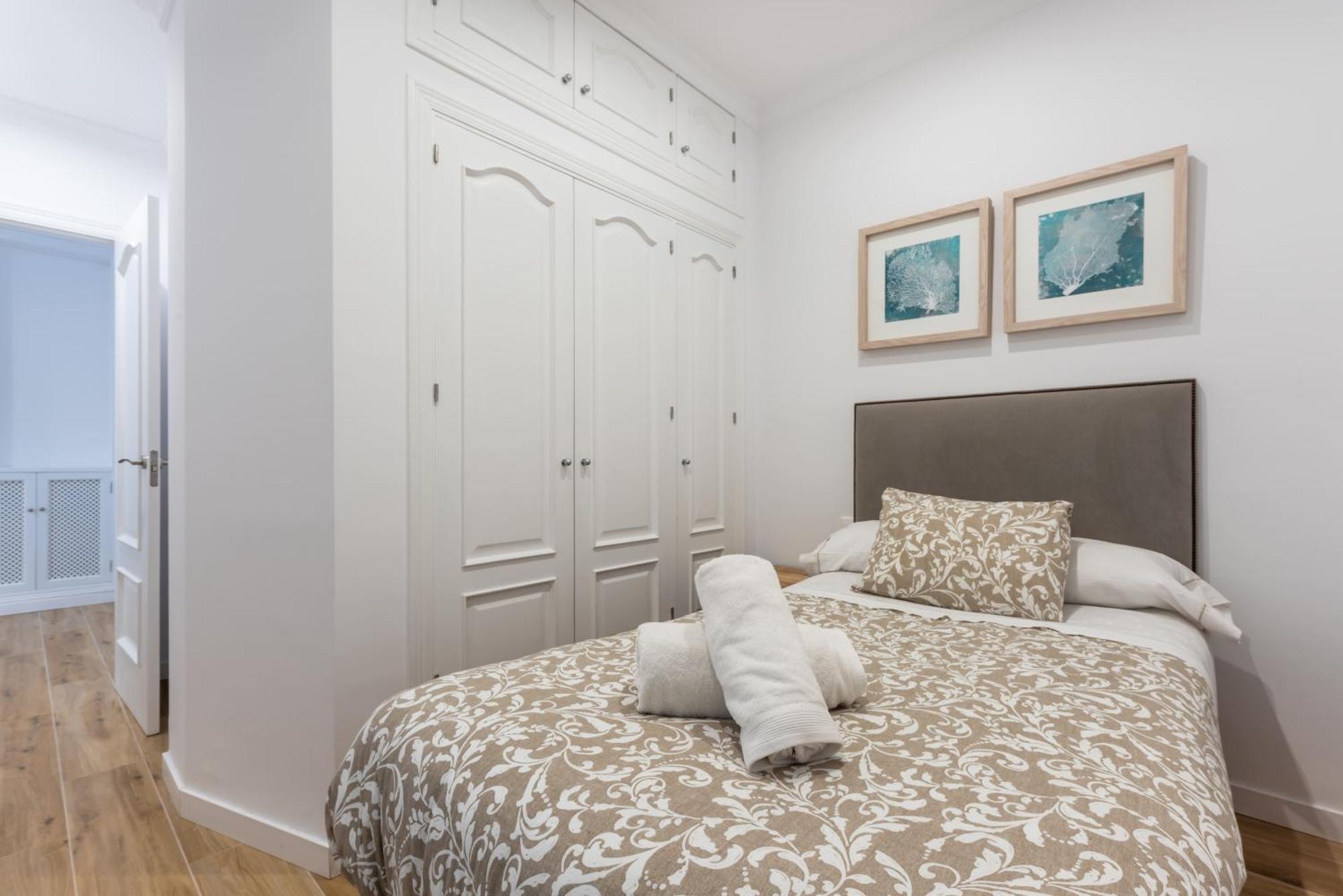 Moderno Apartamento L Marbella Luaran gambar