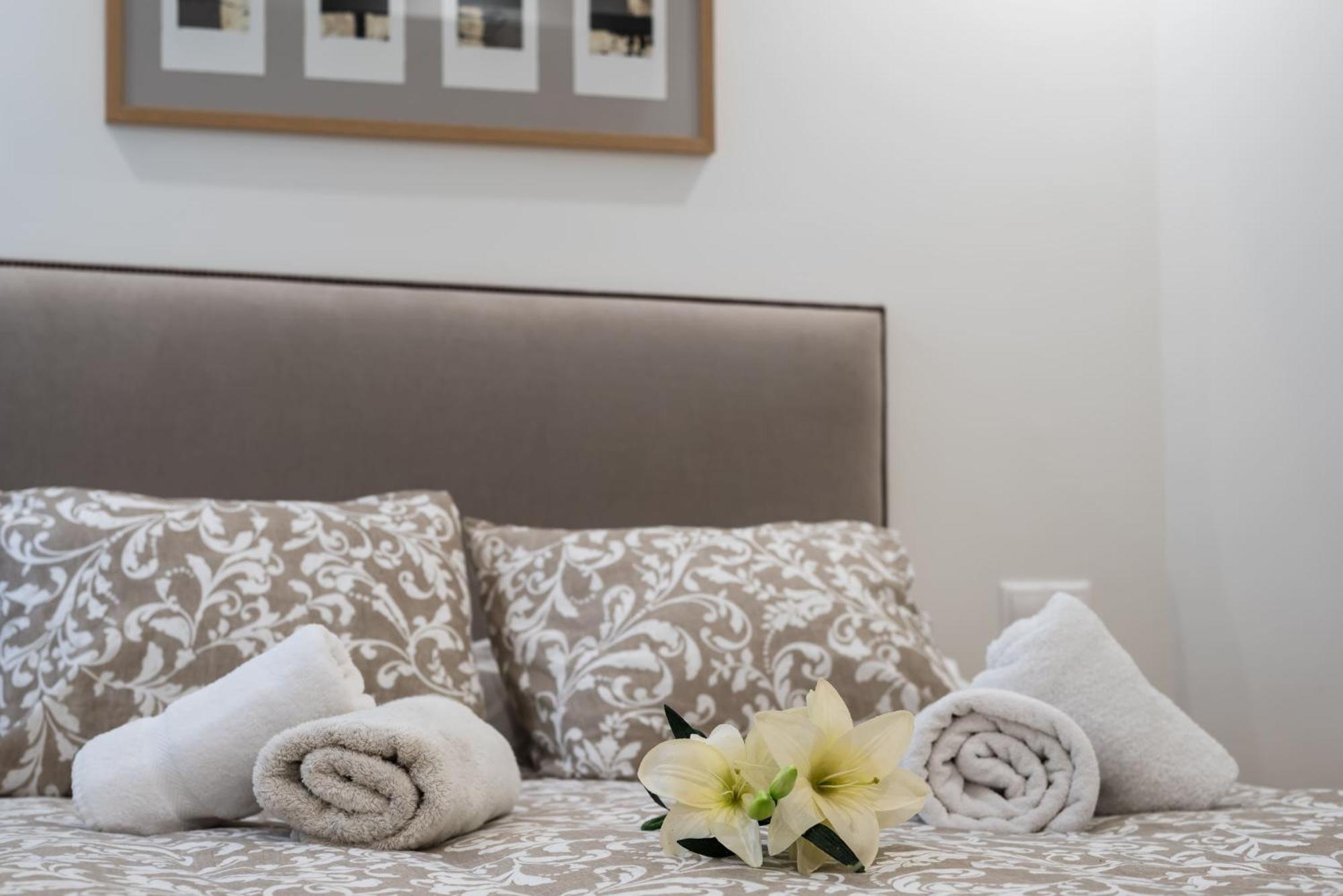 Moderno Apartamento L Marbella Luaran gambar