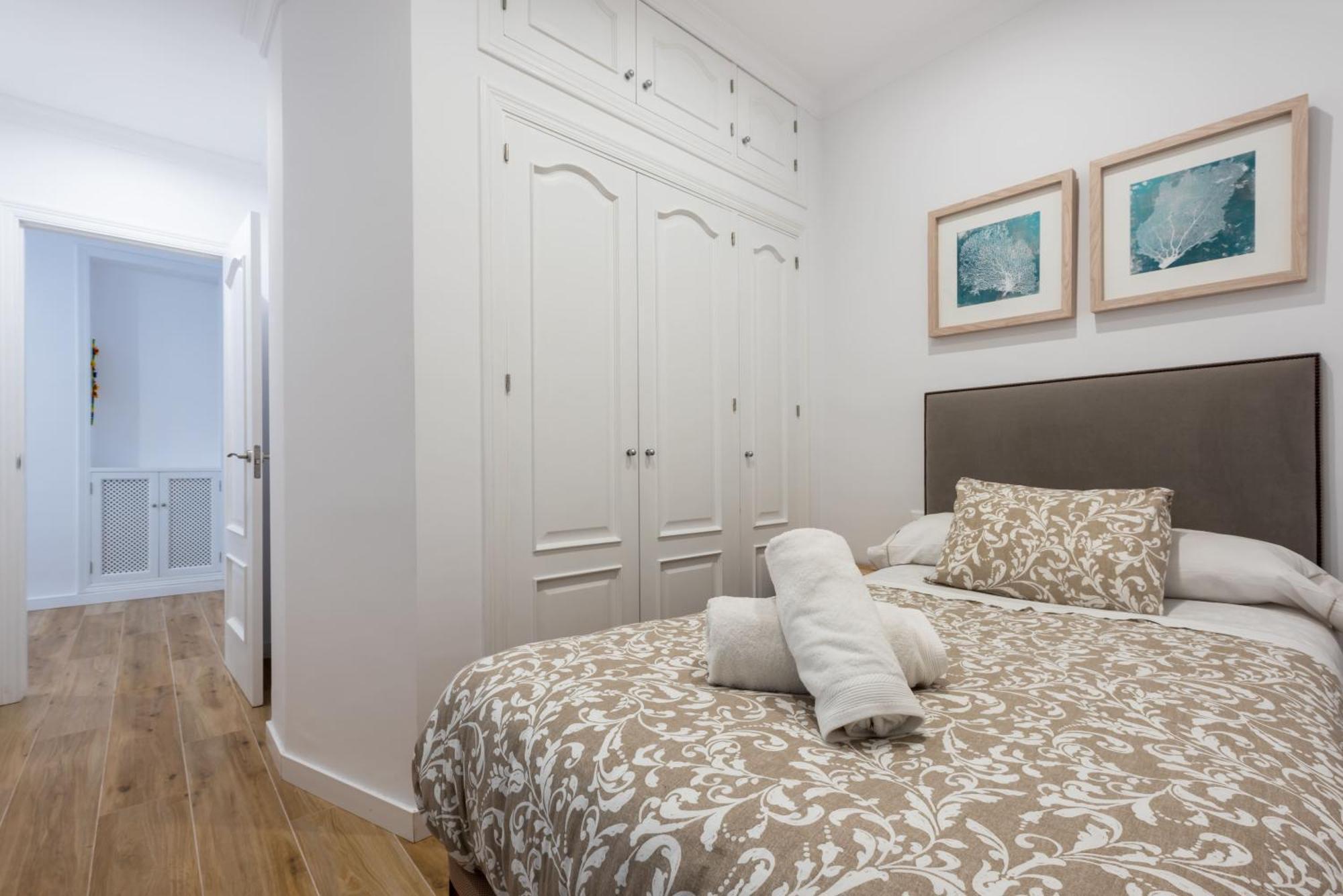 Moderno Apartamento L Marbella Luaran gambar